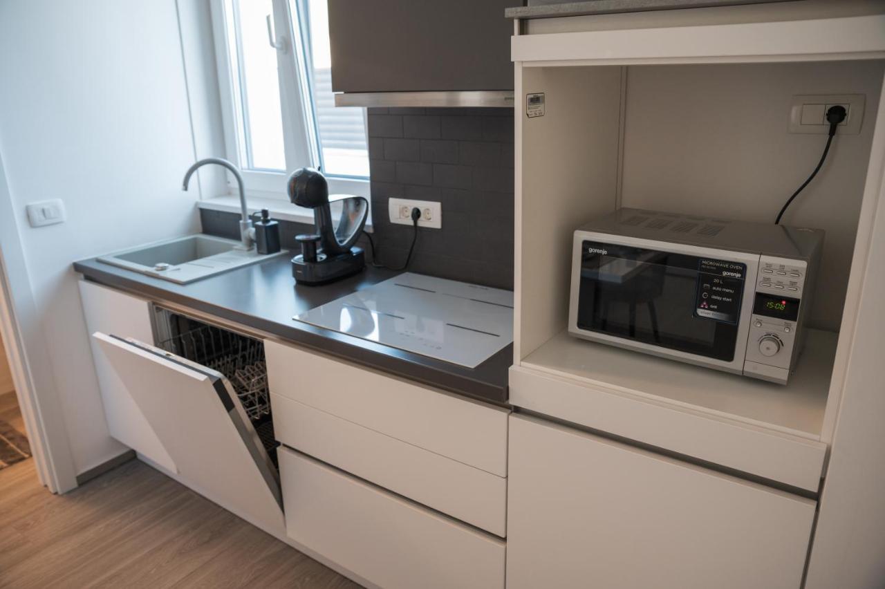 Villa Capris Apartments Koper Ngoại thất bức ảnh