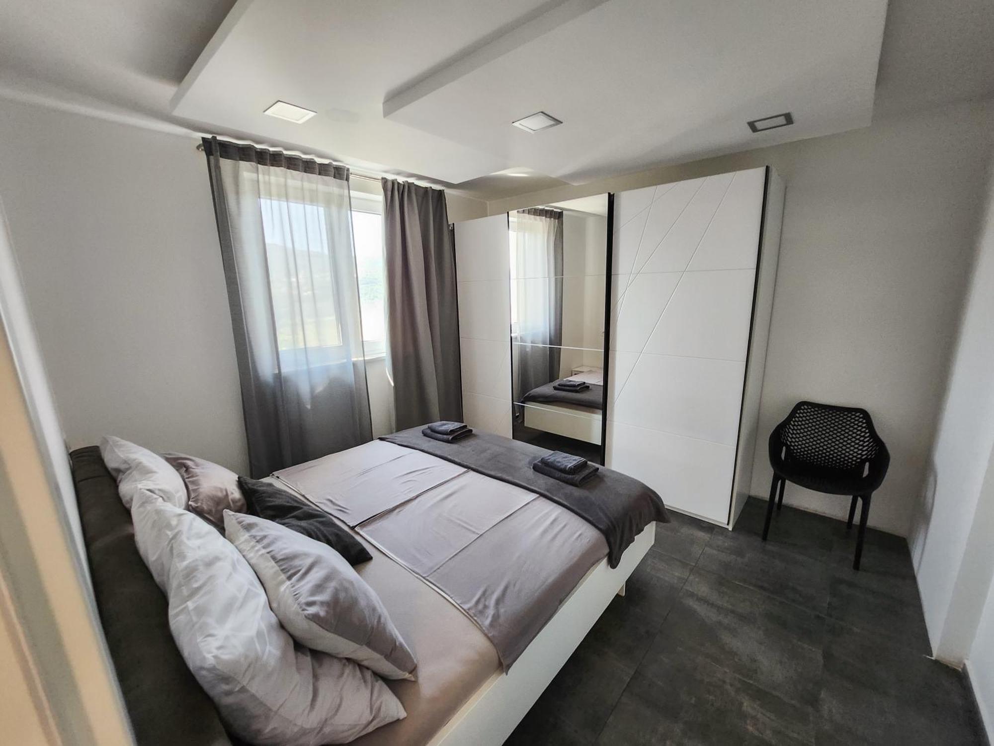 Villa Capris Apartments Koper Ngoại thất bức ảnh